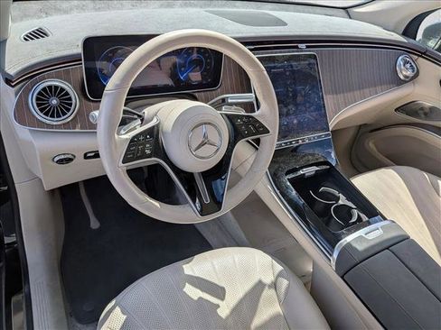 Used 2023 Mercedes-Benz EQS 450+ 4MATIC SUV image 9