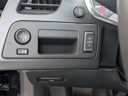 Used 2015 Chevrolet Corvette Stingray Convertible w/ Battery Protection Package image 20