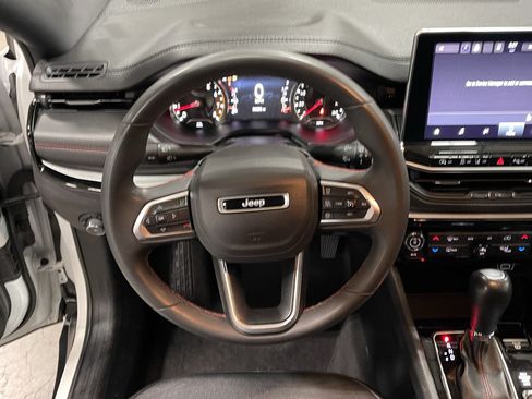 Certified 2023 Jeep Compass Trailhawk AWD/4WD image 13