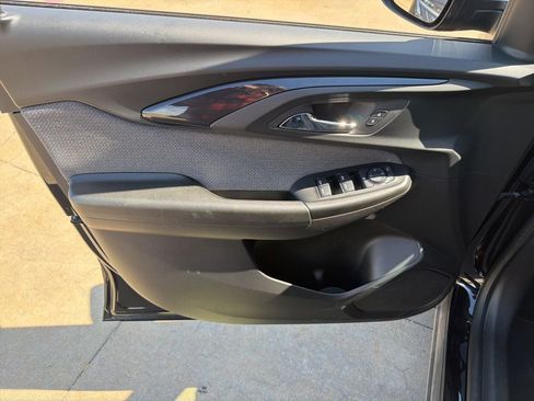 Used 2023 Chevrolet TrailBlazer LT w/ Convenience Package image 13