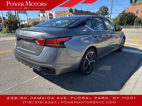 Used 2023 Nissan Altima 2.5 SR image 5