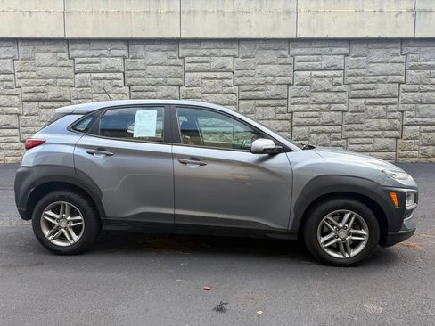 Used 2019 Hyundai Kona SE AWD/4WD image 6