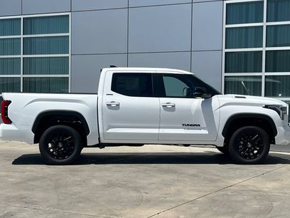 New 2026 Toyota Tundra Limited w/ Limited PVM Package