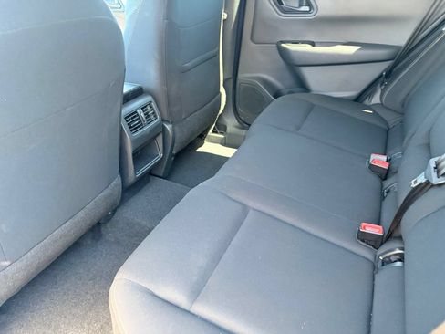 Used 2024 Nissan Rogue S FWD image 16