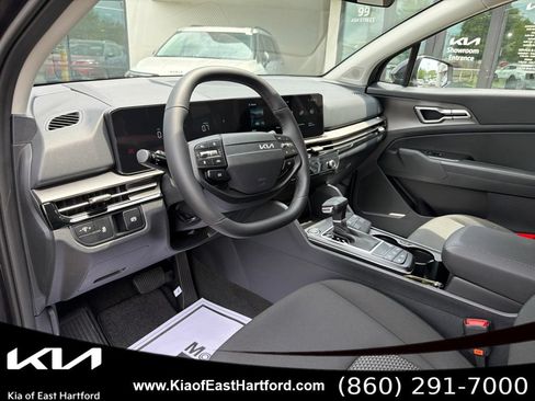 New 2026 Kia Sportage LX w/ LX Convenience Package AWD/4WD image 29