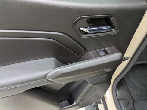 Used 2024 GMC Canyon Elevation w/ Elevation Premium Package image 11