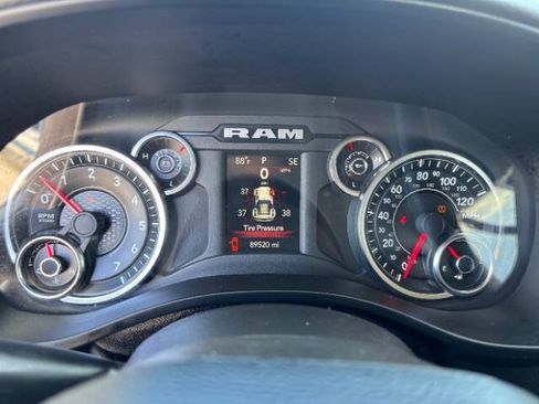 Used 2020 RAM 1500 Big Horn RWD image 15