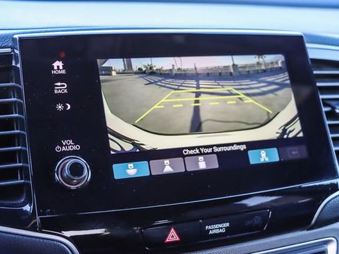 Certified 2023 Honda Passport TrailSport image 25