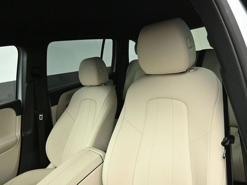 Used 2024 Mercedes-Benz EQB 300 4MATIC w/ Winter Package image 10
