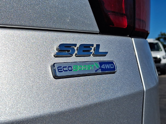 Certified 2019 Ford Escape SEL AWD/4WD image 32