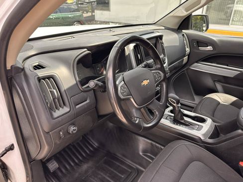 Used 2022 Chevrolet Colorado LT w/ Fleet Safety Package RWD image 25