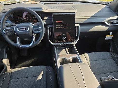 New 2026 GMC Acadia Elevation image 13