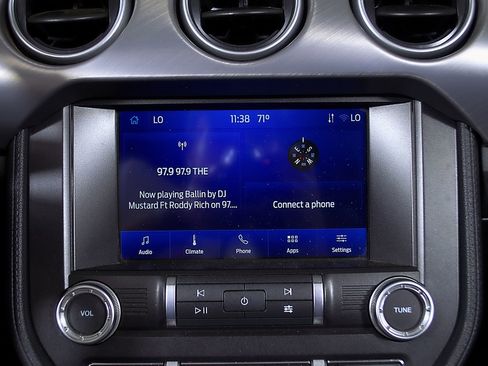 Used 2022 Ford Mustang Premium image 17