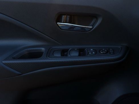 New 2025 Nissan Versa SV image 23