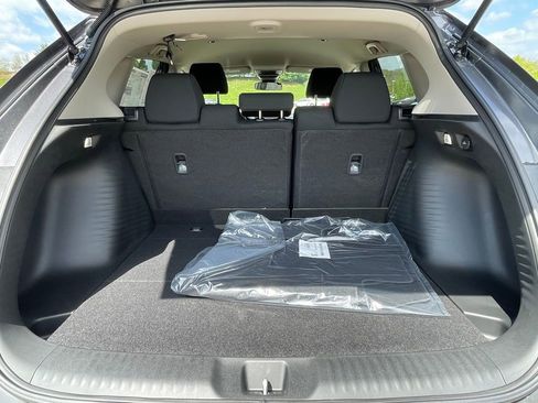 New 2026 Honda HR-V LX image 16