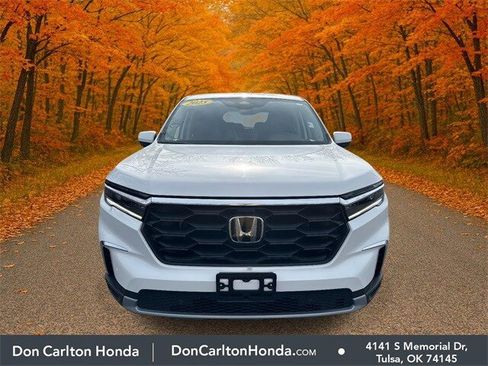 Certified 2025 Honda Pilot EX-L image 2