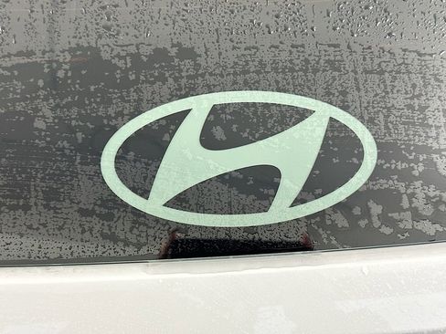 New 2026 Hyundai Tucson Limited image 22