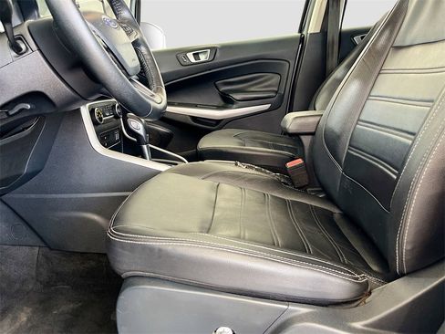 Used 2018 Ford EcoSport Titanium image 19