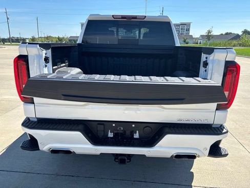 Used 2023 GMC Sierra 1500 Denali Ultimate AWD/4WD image 16