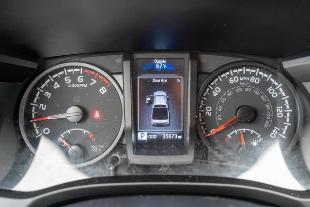 Used 2021 Toyota Tacoma SR AWD/4WD image 18