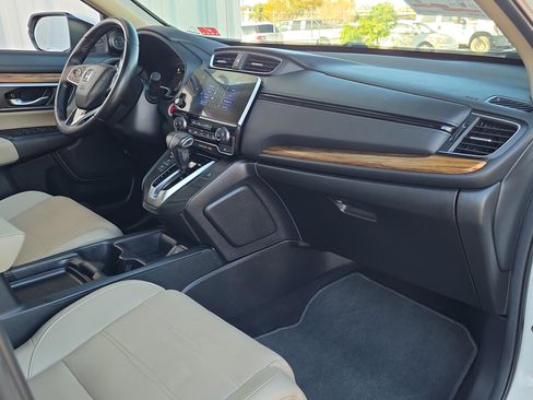 Used 2018 Honda CR-V Touring image 34