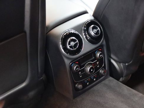 Used 2014 Jaguar XJ L Portfolio image 40