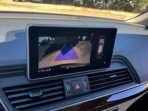 Used 2019 Audi Q5 2.0T Premium Plus w/ Premium Plus Package image 30