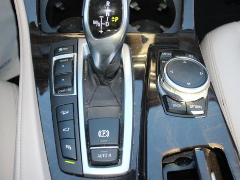 Used 2016 BMW 535i xDrive Sedan image 30