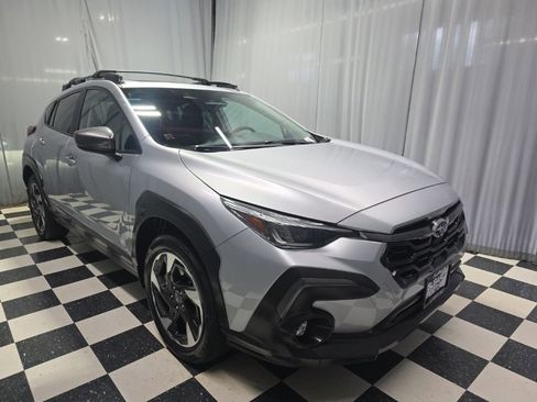 Certified 2025 Subaru Crosstrek 2.5i Limited w/ Popular Package #3A AWD/4WD image 3