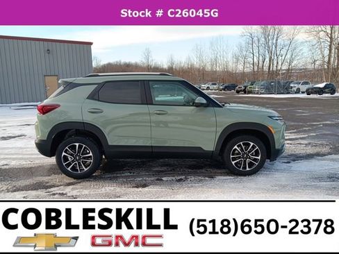 New 2026 Chevrolet TrailBlazer LT w/ Convenience Package image 2