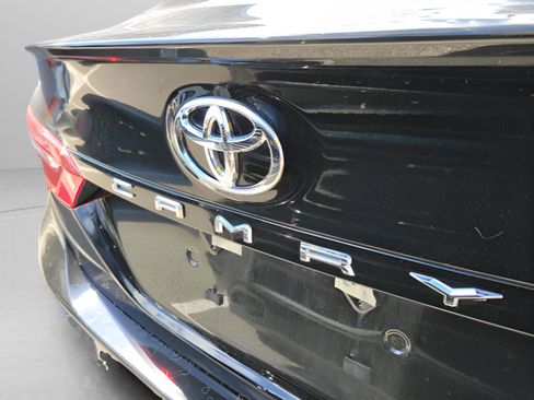 Certified 2024 Toyota Camry SE image 5