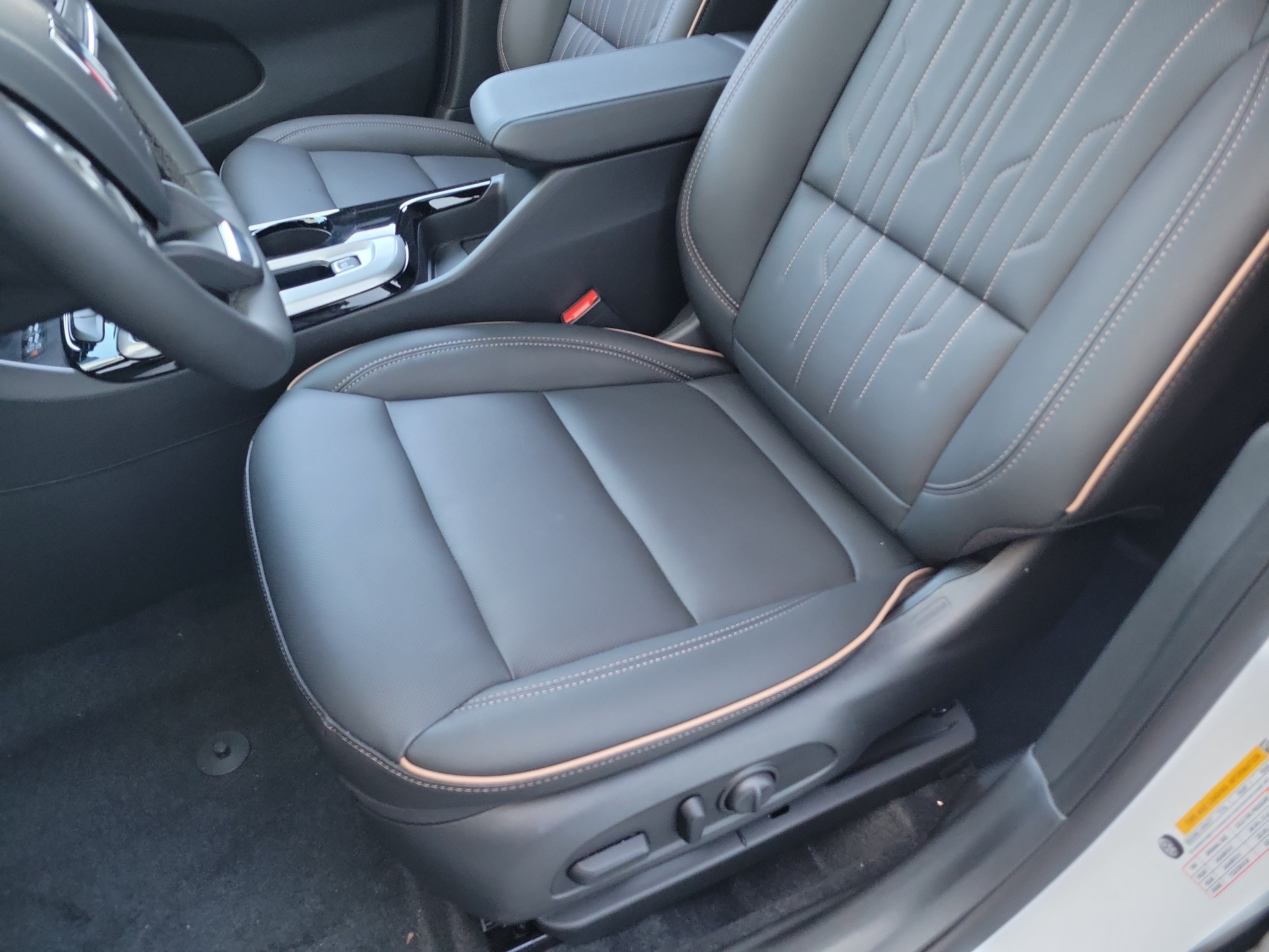 New 2026 Buick Envista Avenir FWD image 21