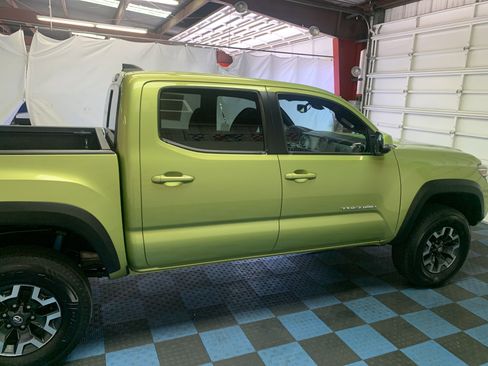 Used 2023 Toyota Tacoma TRD Off-Road image 7
