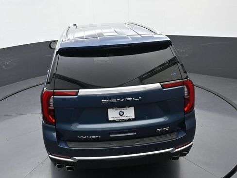 Used 2025 GMC Yukon Denali w/ Denali Reserve Package AWD/4WD image 36
