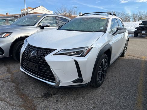 Used 2021 Lexus UX 250h w/ Premium Package image 8