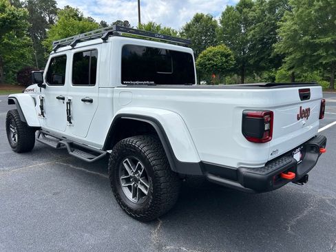 Used 2025 Jeep Gladiator Mojave AWD/4WD image 21
