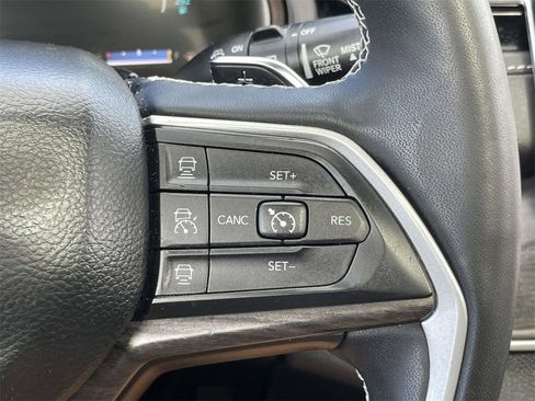 Used 2022 Jeep Grand Cherokee Limited 4xe image 55