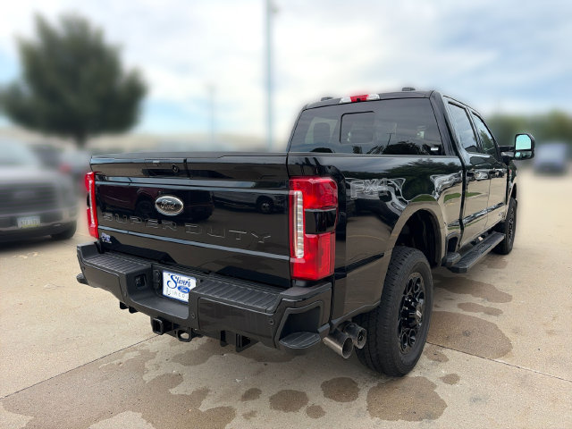 New 2026 Ford F350 Lariat w/ Black Appearance Package AWD/4WD image 5