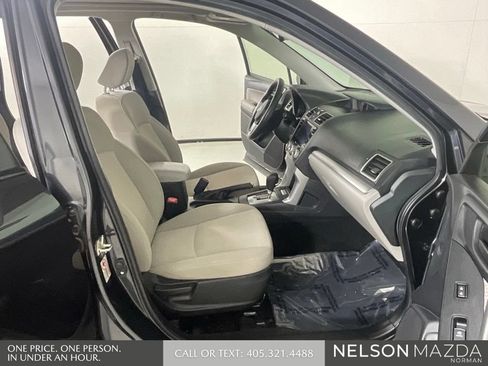 Used 2017 Subaru Forester 2.5i Premium w/ All-Weather Package AWD/4WD image 14