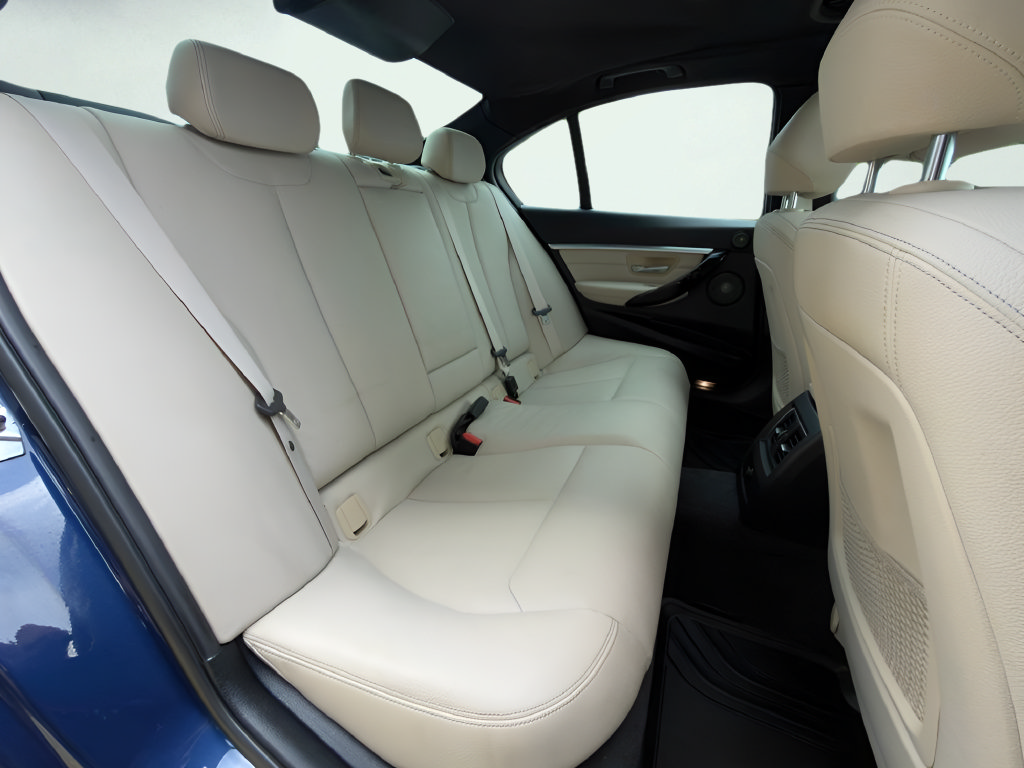 Used 2018 BMW 340i Sedan RWD image 40