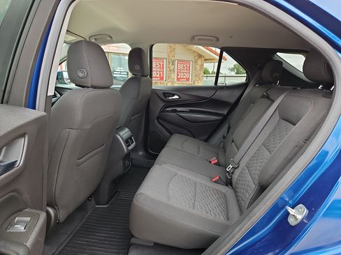 Used 2019 Chevrolet Equinox LT FWD image 9