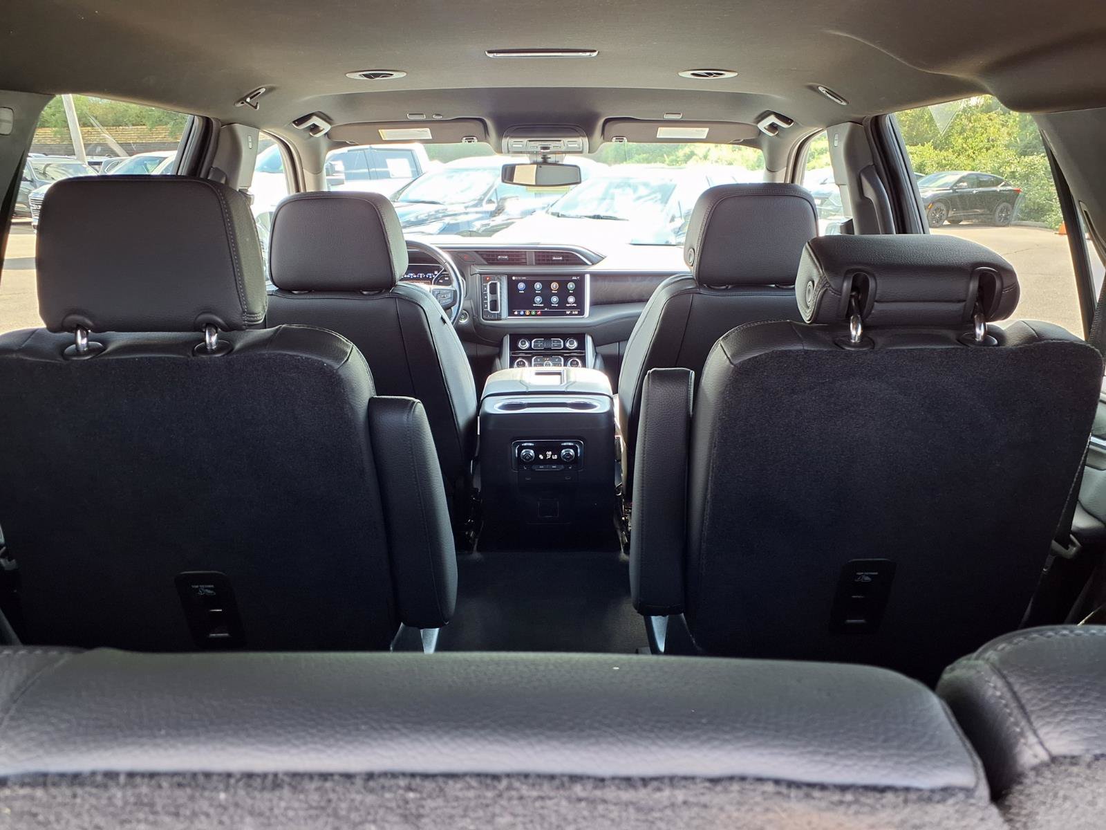 Used 2021 GMC Yukon Denali AWD/4WD image 30