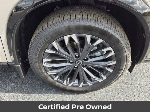 Used 2024 Nissan Rogue Platinum w/ Platinum Premium Package FWD image 16