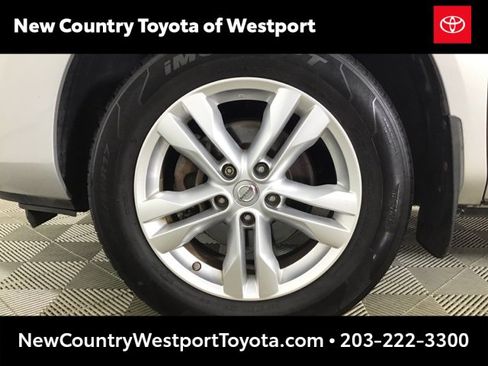 Used 2015 Nissan Rogue S w/ Convenience Package image 25