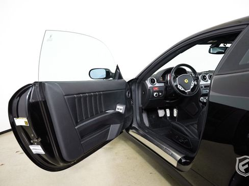 Used 2007 Ferrari 612 Scaglietti image 13