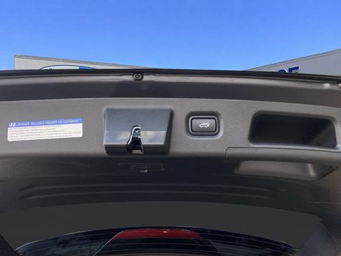 Used 2023 Hyundai Santa Fe Calligraphy AWD/4WD image 33