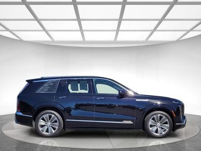 Certified 2026 Cadillac Vistiq Luxury