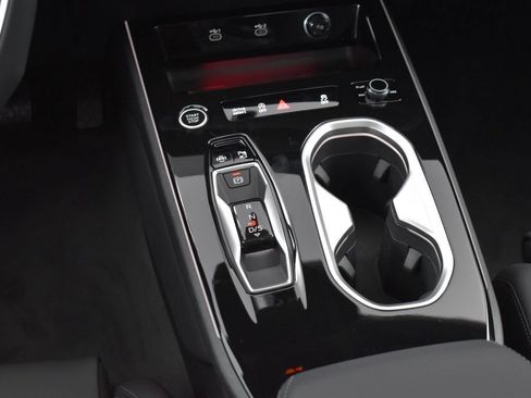 New 2026 Audi A6 Premium Plus AWD/4WD image 15