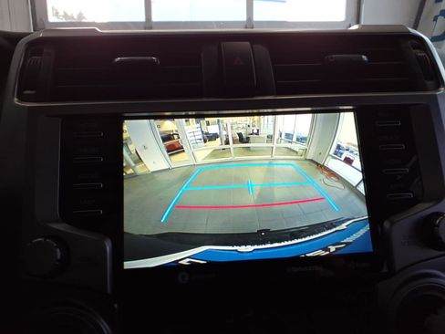 Used 2020 Toyota 4Runner SR5 Premium w/ Moonroof Package image 27