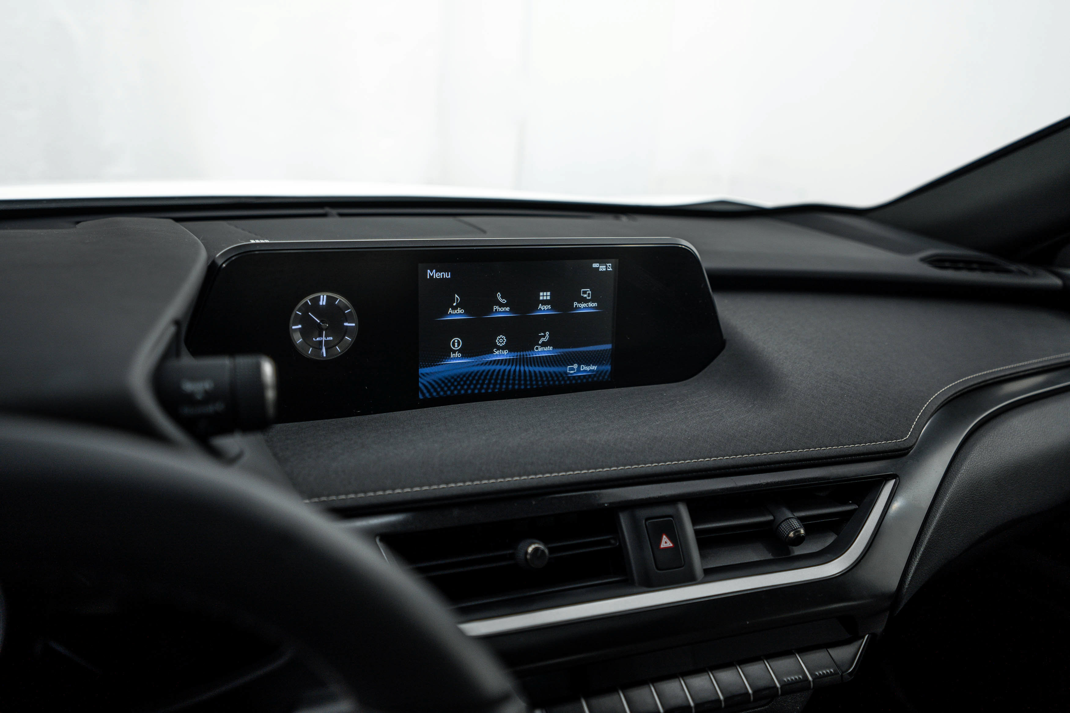 Used 2019 Lexus UX 250h AWD/4WD image 11